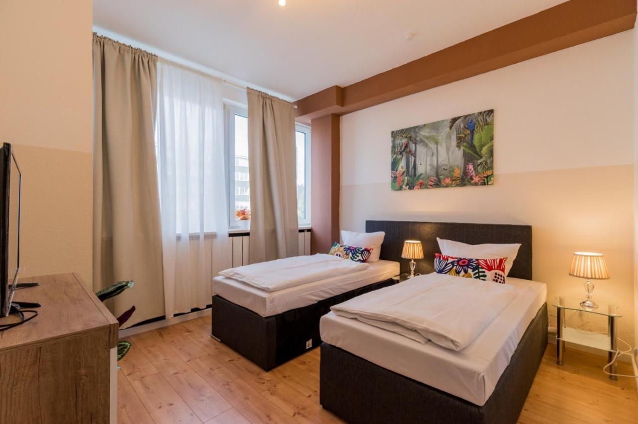 Big Fancy Apartments City Center ベルリン エクステリア 写真