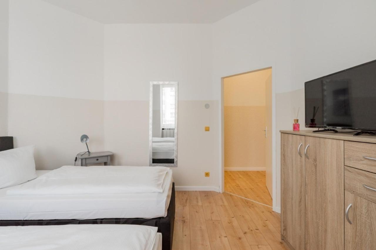 Big Fancy Apartments City Center ベルリン エクステリア 写真