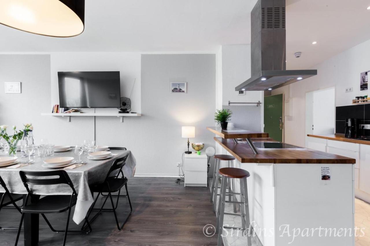 Big Fancy Apartments City Center ベルリン エクステリア 写真