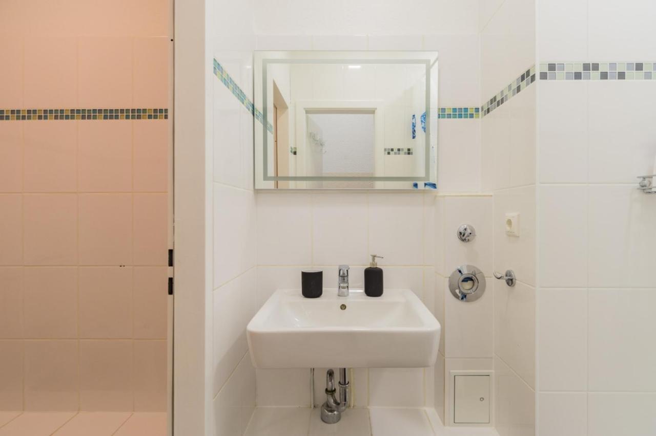 Big Fancy Apartments City Center ベルリン エクステリア 写真
