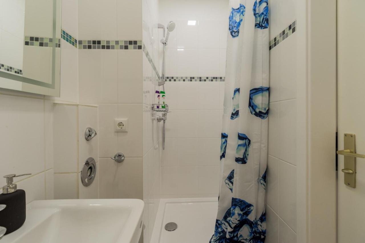 Big Fancy Apartments City Center ベルリン エクステリア 写真