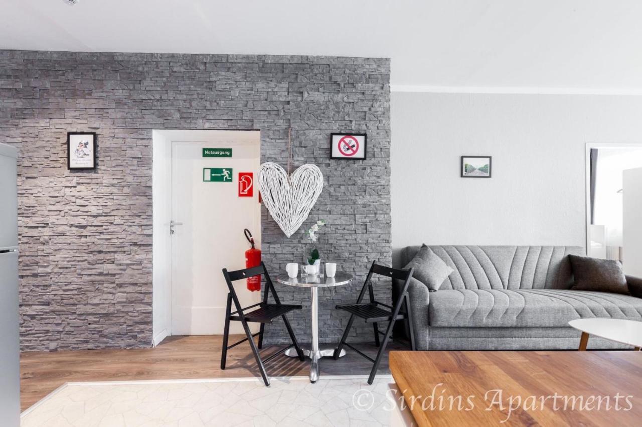Big Fancy Apartments City Center ベルリン エクステリア 写真
