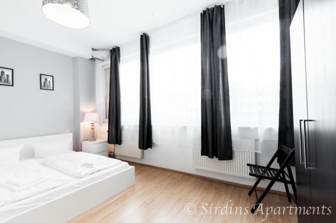 Big Fancy Apartments City Center ベルリン エクステリア 写真